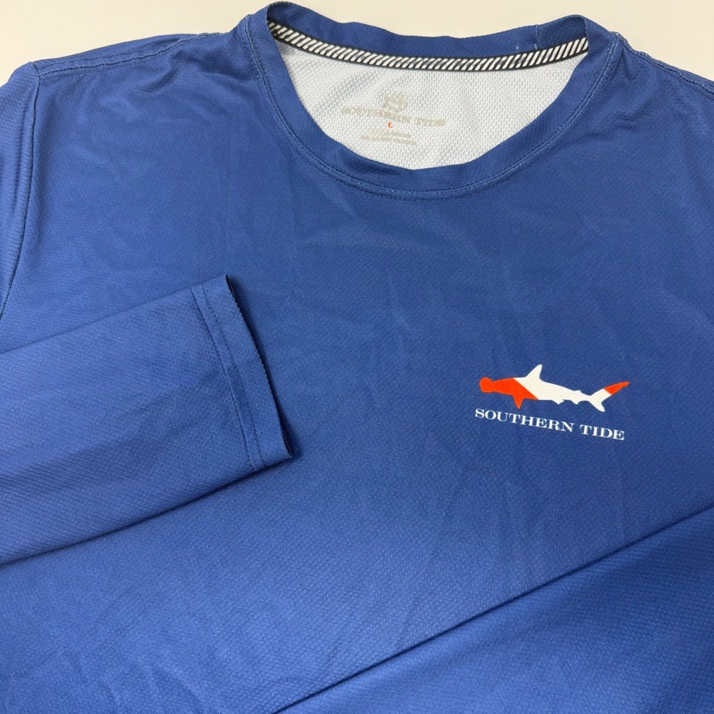 Southern Tide Mens Large Blue Shark Graphic Performance Long Sleeve Shirt